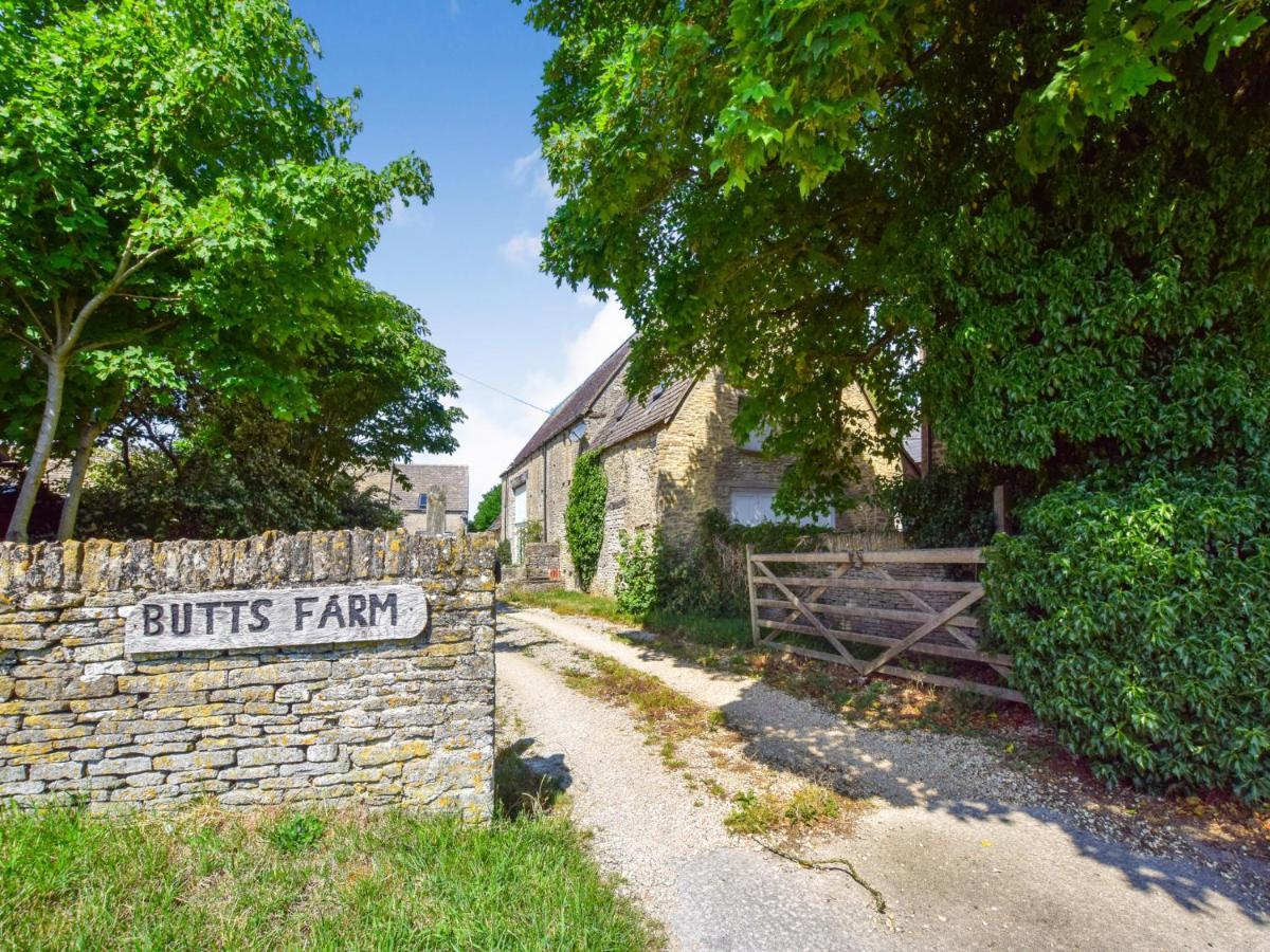 Butts Farm Villa Cirencester Bagian luar foto