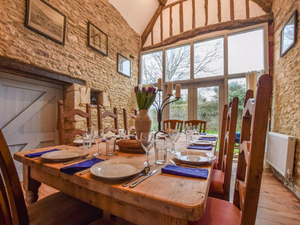 Butts Farm Villa Cirencester Bagian luar foto