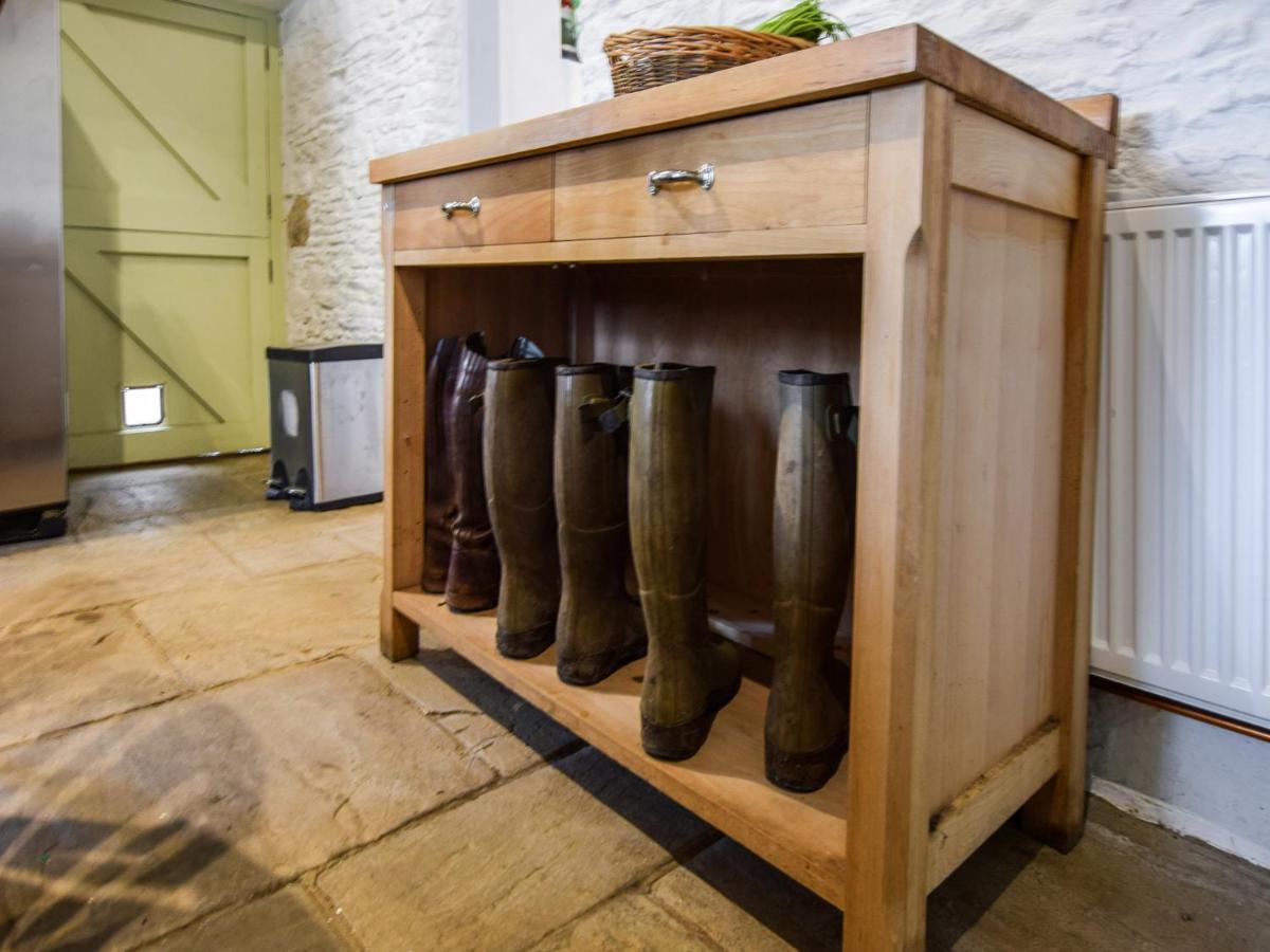 Butts Farm Villa Cirencester Bagian luar foto