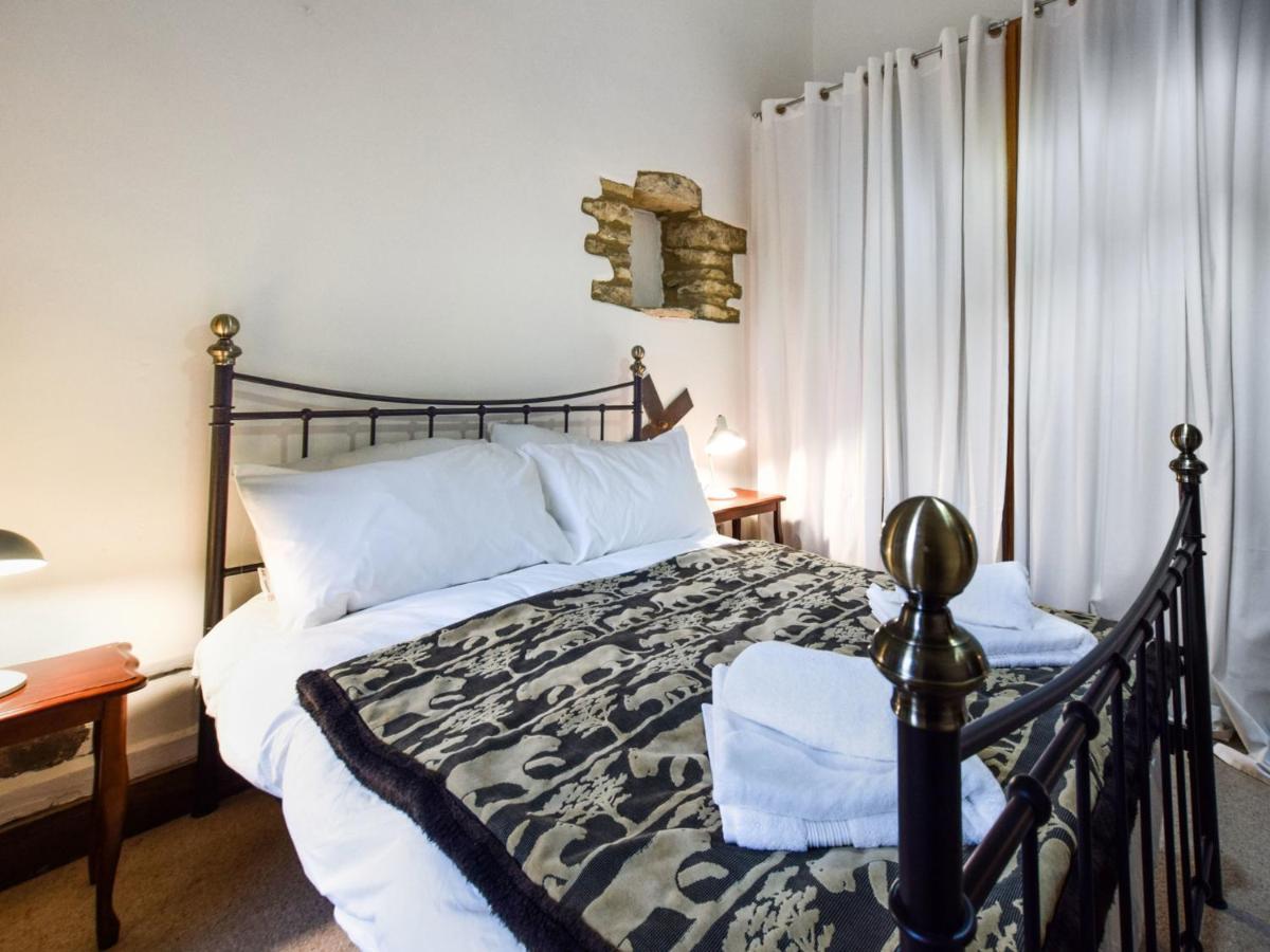 Butts Farm Villa Cirencester Bagian luar foto